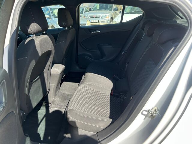 OPEL ASTRA SELECTIVE 1.6 CDTI AUTO SPANISH LHD IN SPAIN 96000 MILES SUPERB 2018
